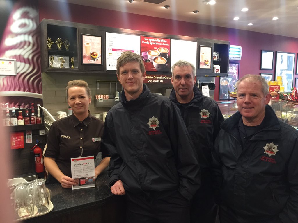 AlfretonFireStn's tweet photo. Due to nuisance fires in commercial bins, BW carried out engagement with local commercial premises to reduce the impact. Advice given as part of a county wide campaign https://t.co/n1A2q5ZYi8