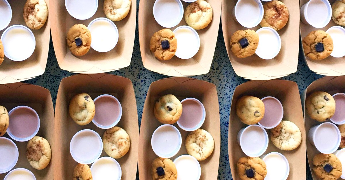 ezCater's tweet photo. #ezQOTD brought to you by our Catering Partner, @KitchenMillie  (Boston, MA): How do you prefer your cookies - dipped in a cold glass of milk or sandwiched around a delicious scoop of ice cream?

Order Now: https://t.co/8caXr306XY
#ezcater #kitchenmillie #cateringisdifferent https://t.co/EOuIhfCQCK