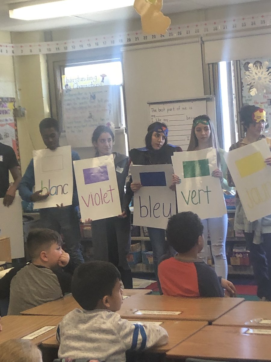 HeatherDLevine's tweet photo. World Language Exploration Day @MayMoorePrimary #dpsdny #frenchlesson https://t.co/Cai9vwKL98