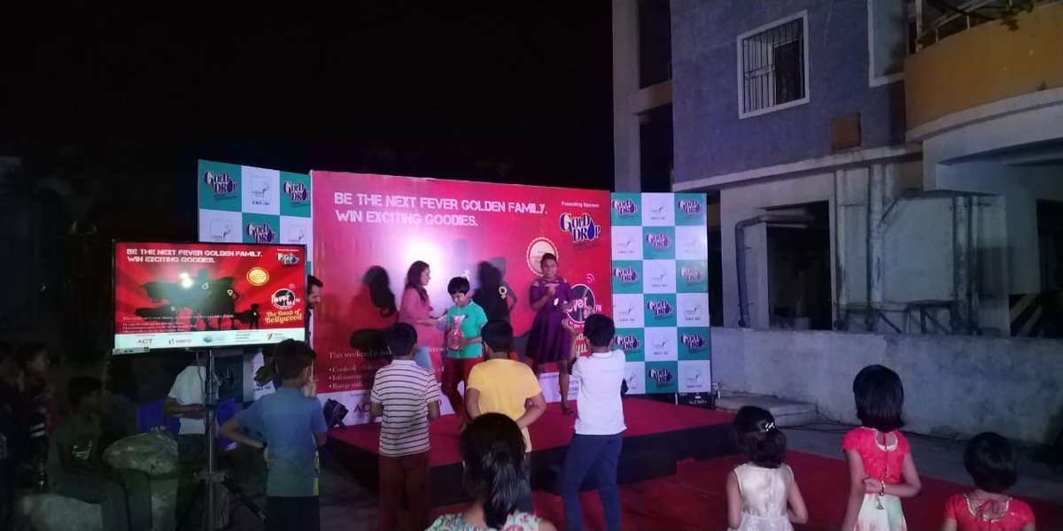 traditions_hyd's tweet photo. Fever Golden Family Season-3.
Conducted fun filled activities in 10 Apartments .
Various activities like singing, drawing, craft work, painting and so on which kept the kids engaged and brought the families together... #HappyFamilies #Greatactivities #AmazingEnergy https://t.co/yeNLlHFpkZ