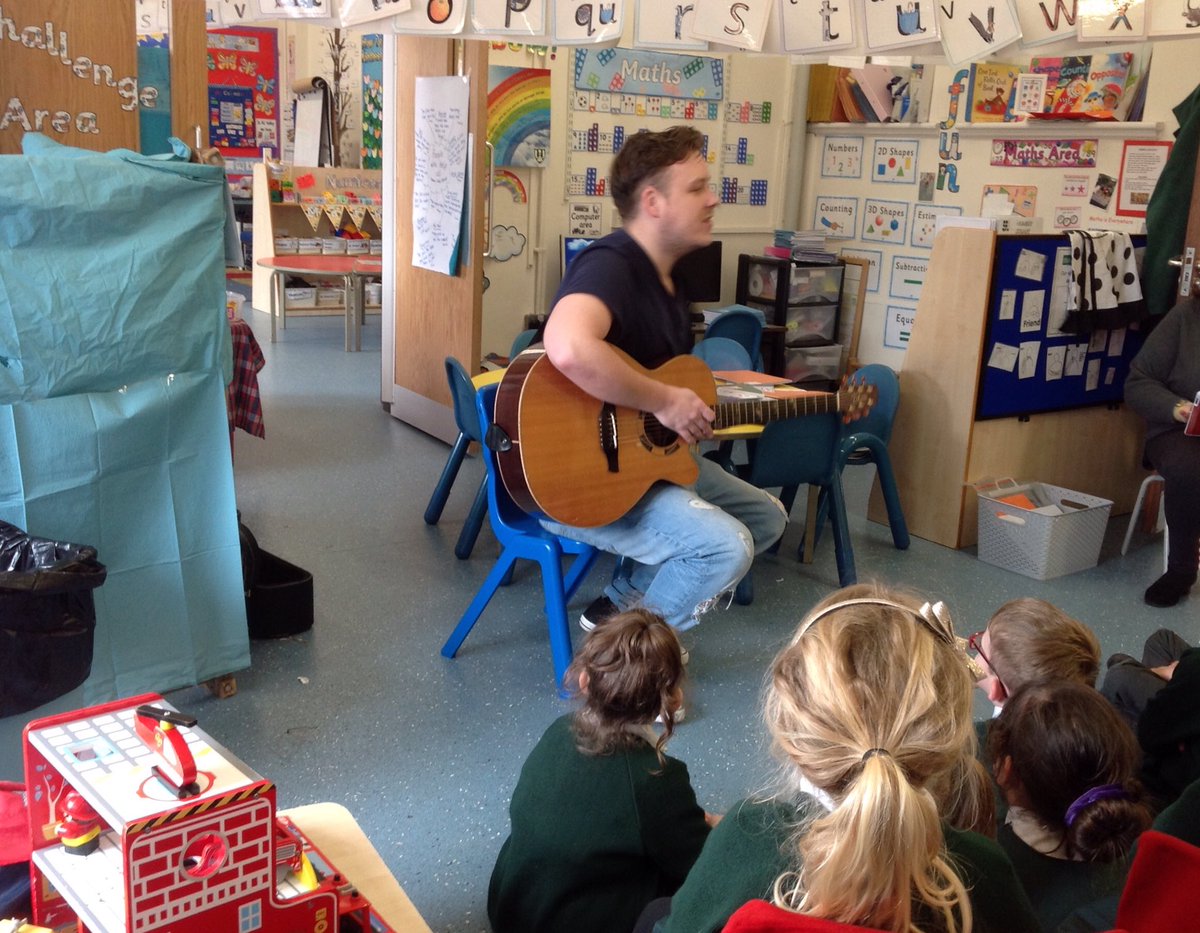 sjvblackpool's tweet photo. We were very excited to have a visitor in school today. Glen came to Reception and played us some songs on his guitar. We loved singing along, especially to 'Baby Shark' and 'Shotgun' 🎸🎼🎤 thank you, Glen. We all really enjoyed it 😊 #SJVReception #SJVClassRC #SJVClassRM https://t.co/d5OYdbgSsV