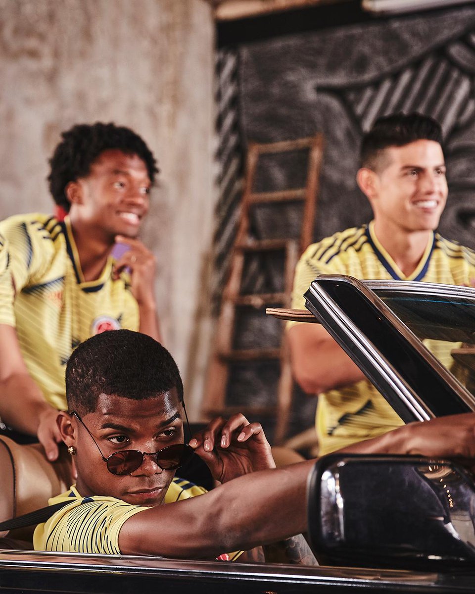 FCFSeleccionCol's tweet photo. Que la alegría se traslade a la cancha. ¡Tenemos nueva camiseta! 🔥😍  @adidasCO #DareToCreate #creadoconadidas https://t.co/r7eBZfBbNm
