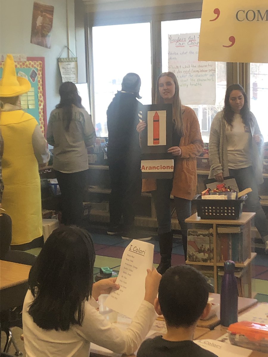 HeatherDLevine's tweet photo. World Language Exploration Day @MayMoorePrimary #dpsdny #italianlessons https://t.co/ncJKWNf8NO