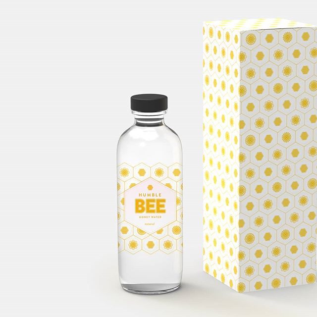 orangesprocket's tweet photo. One more flavor for Humble Bee natural honey water. Naming, concepts and package design. #3d #branding #packagedesign 🐝🍯❤️ . .
.
.
.
.
.
.
#logo #brandidentity #honeybee #water #bee #honeywater #design #creativity #creative #identity #graphic #logode… https://t.co/CXgKWxOfah https://t.co/BlykUwfnjk