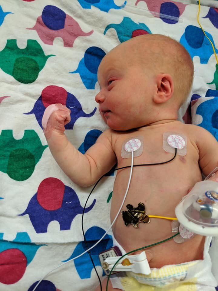 jen_bickerstaff's tweet photo. When you’re debating naming your baby Reagan, looking for a sign and your hero #TomBrady calls it as the play call in #superbowlliii, you shout for joy 🙌 https://t.co/mQ8WMP5Vd8 She’s battling low blood sugar at @StanfordMCHRI but she’ll beat it just like the #patriots did! 🏈💪 https://t.co/GuhjglcoBr