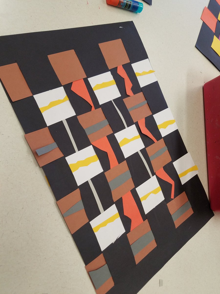 SMarionArtEd's tweet photo. @tolbertfirst students completing their paper weaving project. I ❤ these! They are based on a favorite celebration. #TolbertCares #tolbert19 #tolbertcreates https://t.co/DfwT26ykvS