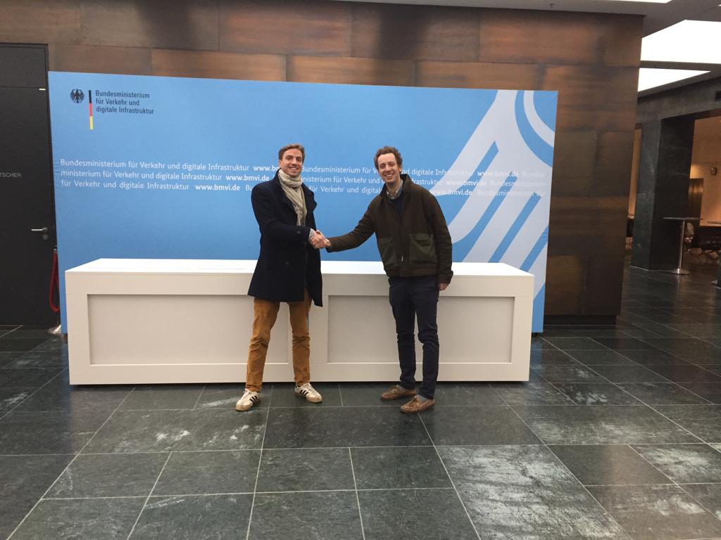 CYCLE_mobility's tweet photo. We had a very interesting meeting this morning with @BMVI Thank you for hosting us! #gethenry #micromobility #future #escooter #bmvi #plev #goelectric #startup #electricvehicles https://t.co/aEel308Lz4