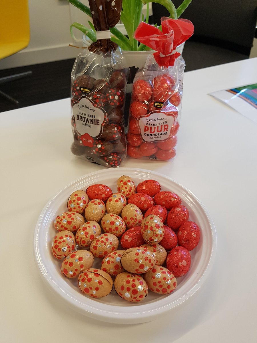 Exam week! Our counsellors have come up with creative 15-minute sessions to de-stress:  meditation &amp; yoga, guided breathing, coloring session (Wed), chocolate &amp; tea (Fri). Good luck, students! #destress #mentalhealthawareness #examtime #breatheinbreatheout #wellness