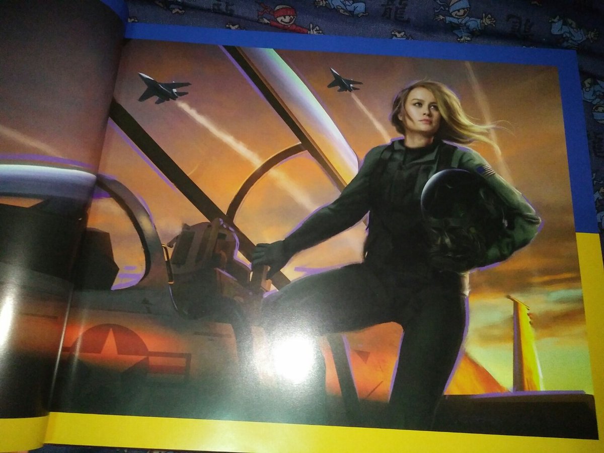 haidokun's tweet photo. Look how awesome the book is? 😭 So worth it. So very worth it.
#CaptainMarvel #CaptainMarvelPH https://t.co/7ww72ri3bo