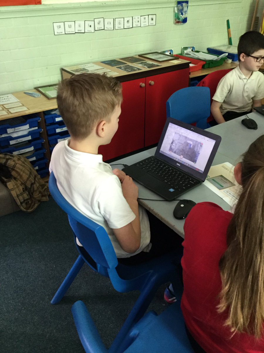 MrReevesKemp's tweet image. Fossgate really enjoyed showcasing chromebooks for writing, for the York Writing Project. We used Ed puzzle, mentimeter, collaborative docs and flipgrid to generate ideas for our job application as a troll slayer. #techforlearning #techforwriting #yorkwritingproject