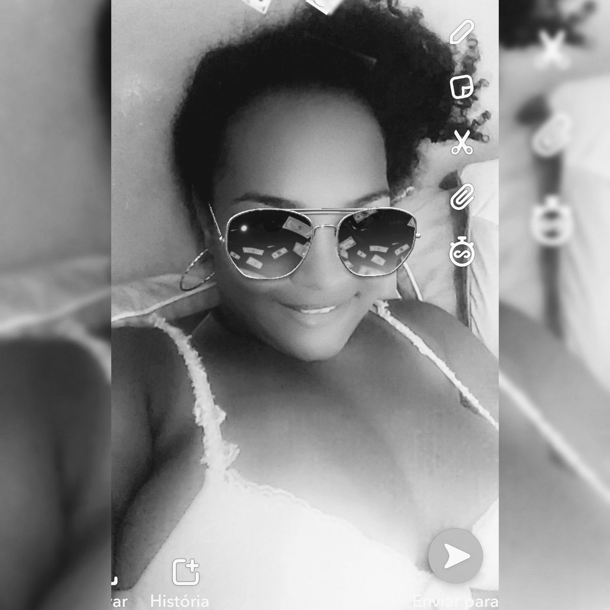 Tamires12827280's tweet photo. - Você sabe o que e ser pausa? 🎵🎶🎶😙
#perfile💋 https://t.co/IVDDPspao1