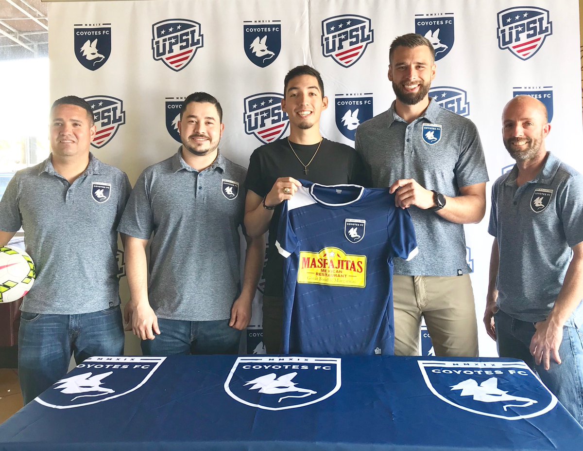 sysatx's tweet photo. SYSA is proud to announce Daniel Lemus’ signing for the UPSL Coyotes FC. Daniel is one of our highly skilled trainers and is continuing his dream of playing soccer. Also pictured is Coach Luke Groethe (tall one) who coaches the Coyotes in the UPSL and our Boys PreAcademy in SYSA! https://t.co/UAOnZuNGm3
