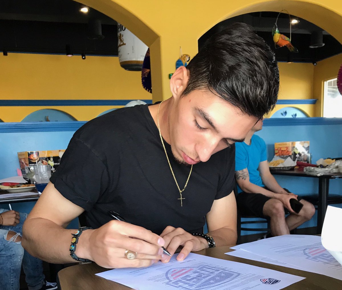 sysatx's tweet photo. SYSA is proud to announce Daniel Lemus’ signing for the UPSL Coyotes FC. Daniel is one of our highly skilled trainers and is continuing his dream of playing soccer. Also pictured is Coach Luke Groethe (tall one) who coaches the Coyotes in the UPSL and our Boys PreAcademy in SYSA! https://t.co/UAOnZuNGm3