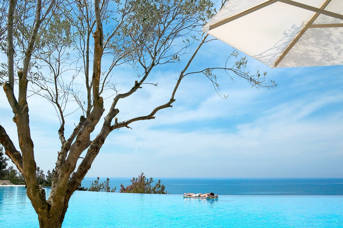 ikosresorts's tweet photo. When silence is the loudest sound around.
#ttot #PricelessMoments #IncludedForLife
Find more: https://t.co/3wD4MU3CS1 https://t.co/TDRfvXq85v