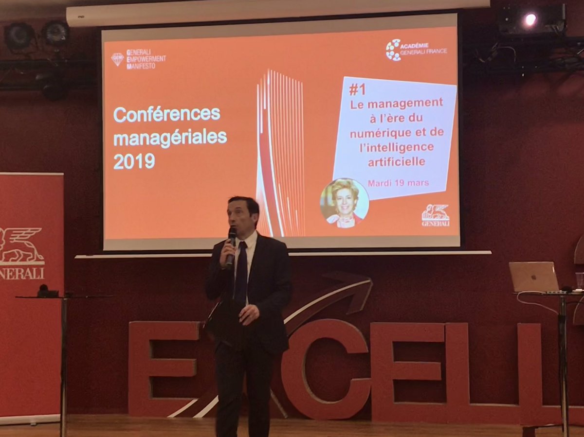generalifrance's tweet photo. 🎤  « Le #management à l’ère du #numérique » : Conférence par @CecileDej, prof. @LeCnam @ESCPeurope  pour les managers @generalifrance. 👍 https://t.co/h5uhVxhj0l
