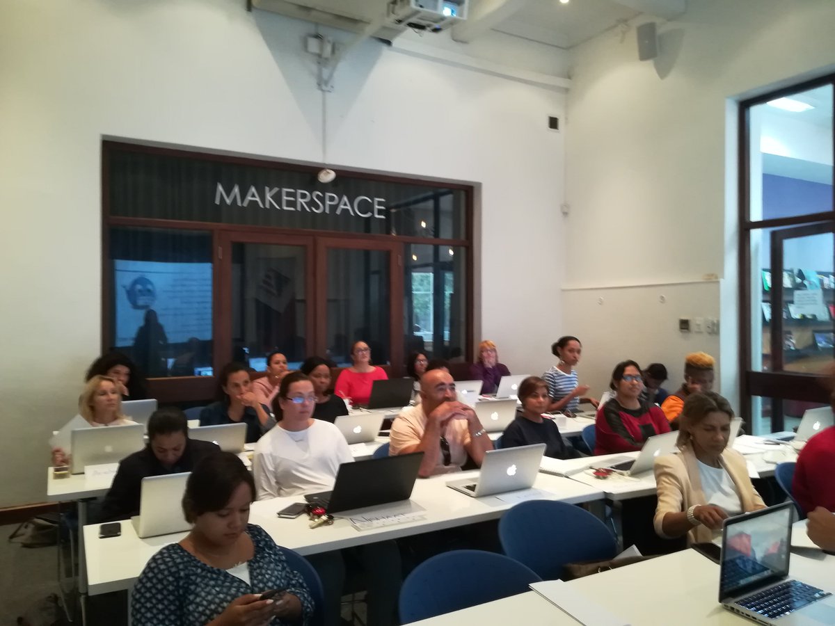 It's the time of the week again! #Twitter #SocialUpstart