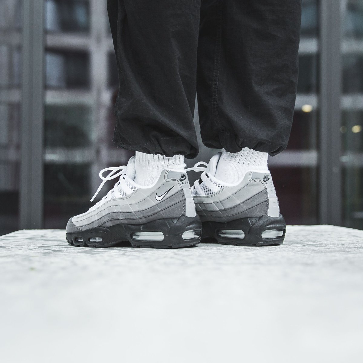 nike air max 95 og black granite