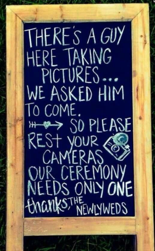 The most polite way to say no phones! 🙌🏼🙌🏼 #weddings #weddinganniversary #weddinghour #weddingideas