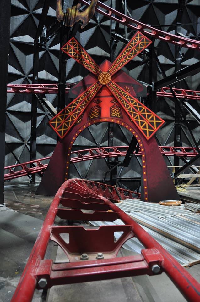 Bieresnparks's tweet photo. Ah mais ça change tout la 😱!!
Hâte de découvrir ça dans quelques jours . .#europapark #cancan #mackworld https://t.co/Tspw47rjl8