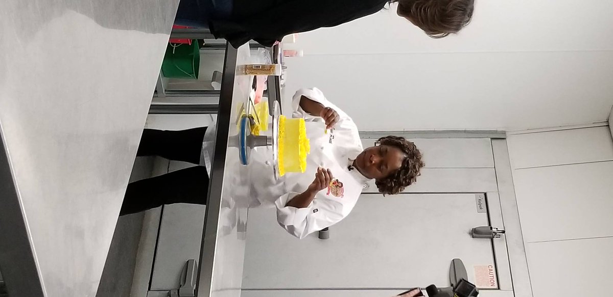 FrontierKitch3n's tweet photo. This lovely cake was made and donated to a nursing home resident by @msjossweets to remind her that someone wanted to celebrate her birthday. Chef Erin wins our #springbakingchampionship #frontierkitchen https://t.co/2TuHwrY5HJ