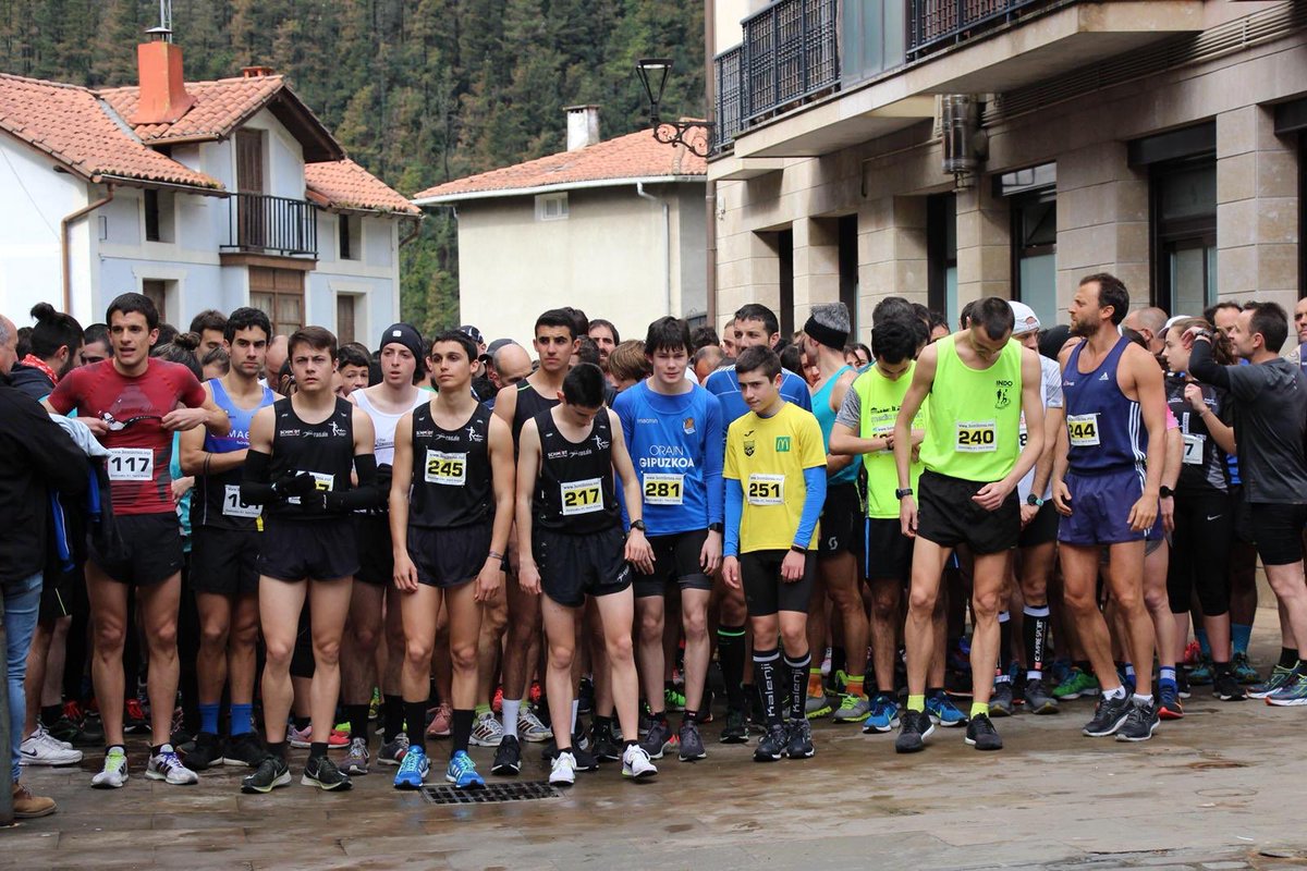 Atl_El_Prado's tweet photo. En el Cross de Zestoa #equipo #esfuerzo #trabajo #valores Mucho más que una victoria. https://t.co/sbjGoQLVYT