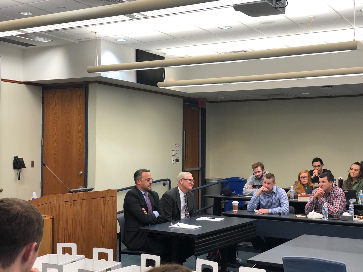 BCLSFedSoc's tweet photo. Great turnout for our discussion on Prosecutorial Immunity with @ConLawWarrior and Professor Mike Cassidy. https://t.co/BSu4EDSzh5