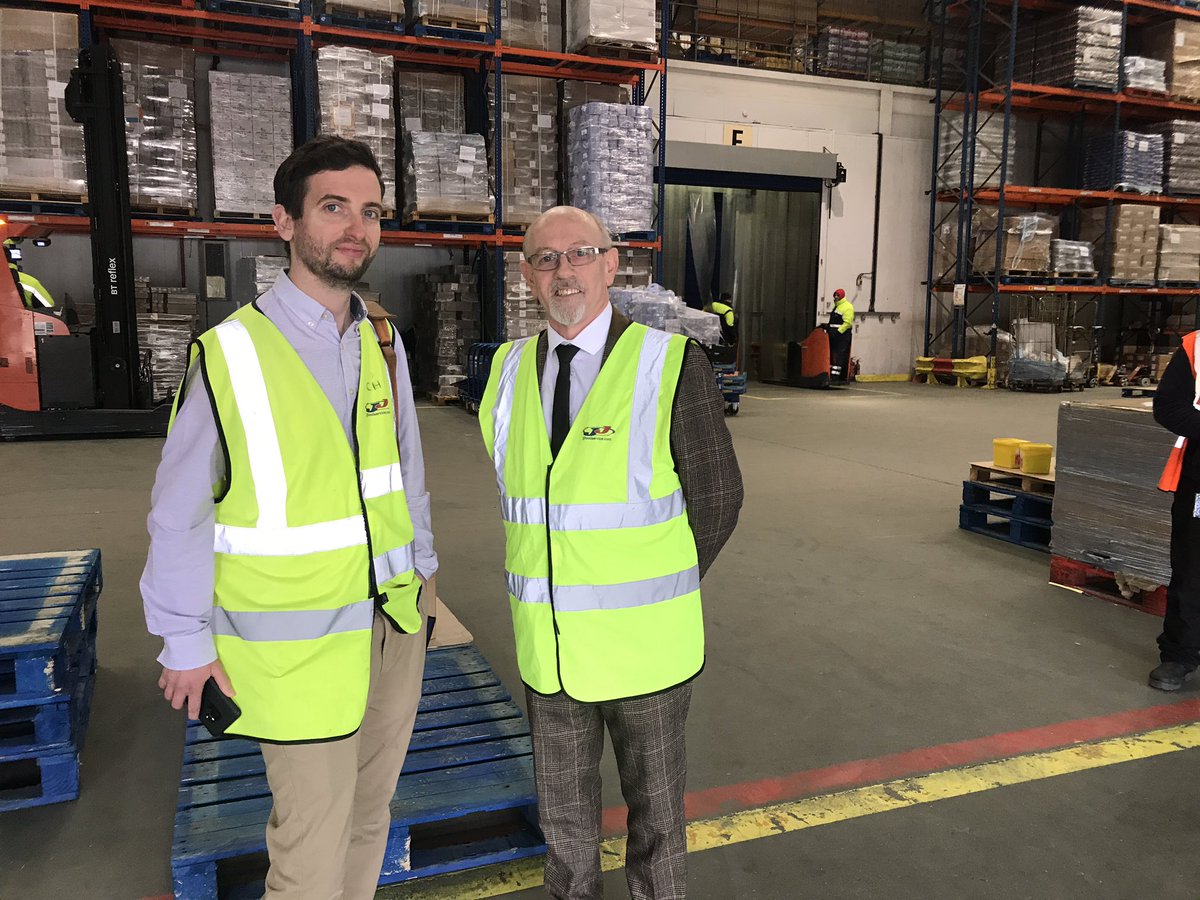 jjfoodservice's tweet photo. Thank you Chris @Wholesale_News for coming to visit our Enfield branch and hear the JJ story from our Group General Manager Terry Larkin! Looking forward to reading the next issue and keep up the great work #StudyTour https://t.co/9fSCemSael