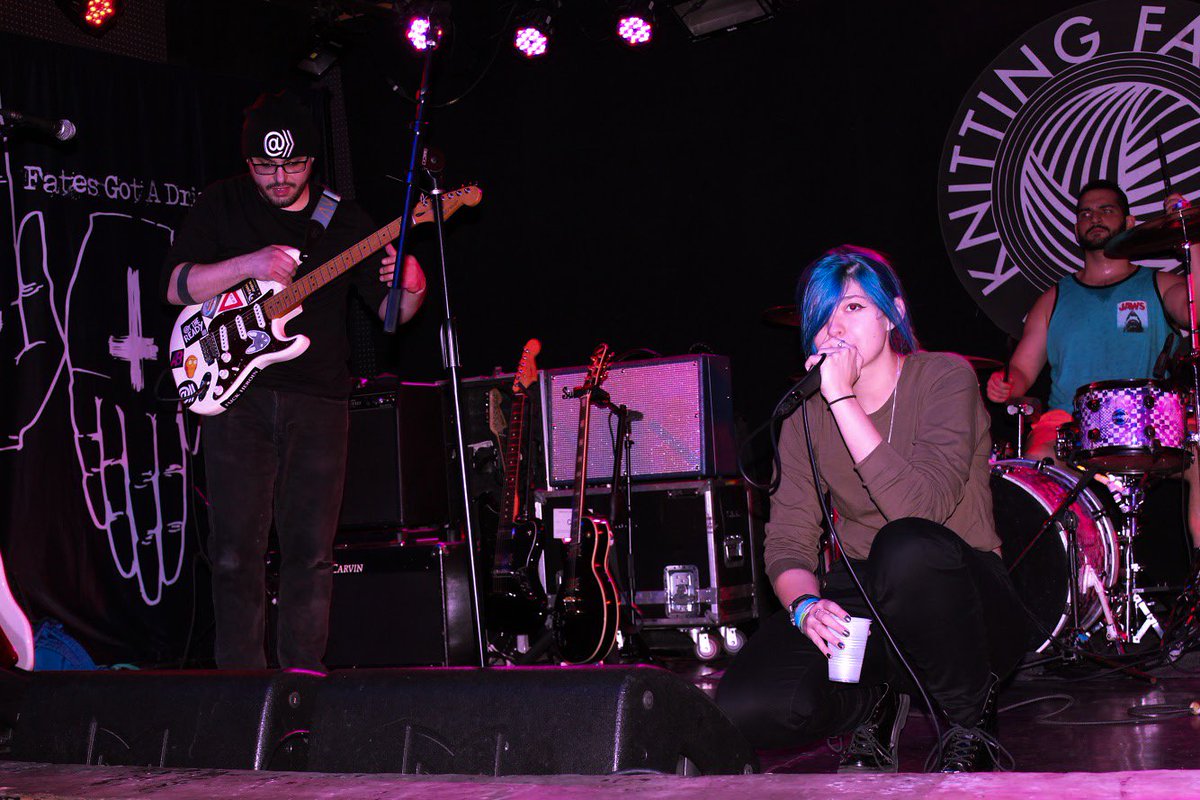 thereadyband's tweet photo. Crouching 🐅.
Hidden 🐉.
Next show: April 6th at @TheKingslandBK
DM for tickets.

📸: Megan DiMotta https://t.co/hcjORVLnRQ