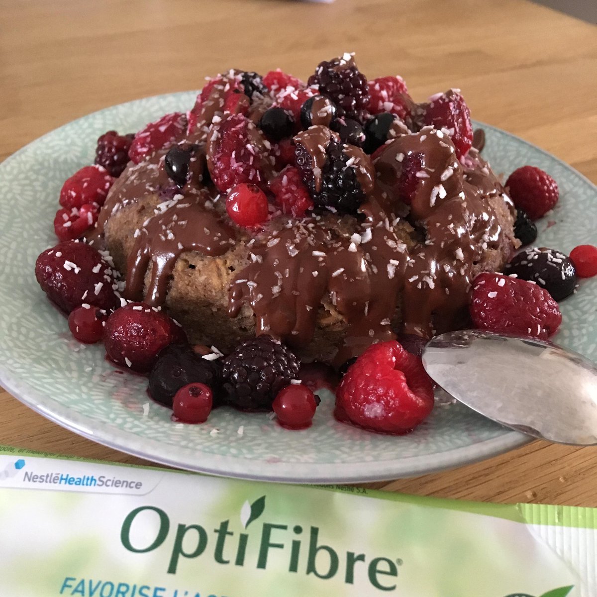 _jagane's tweet photo. #MIAM #BOWLCAKE #CHOCOLATADDICT #OPTIFIBRE https://t.co/RJMoLR6C1q