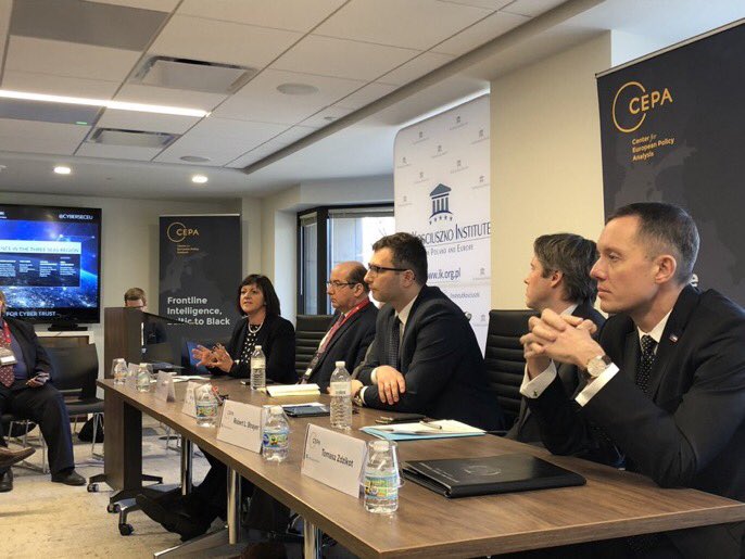 Poland_MOD's tweet photo. Deputy MinDef🇵🇱 @TomaszZdzikot participates in a panel discussion on the topic #cybersecurity in the region of the three seas, at the @CYBERSECEU #CSDC19 conference in #Washington🇺🇸 https://t.co/SzBARl07wY