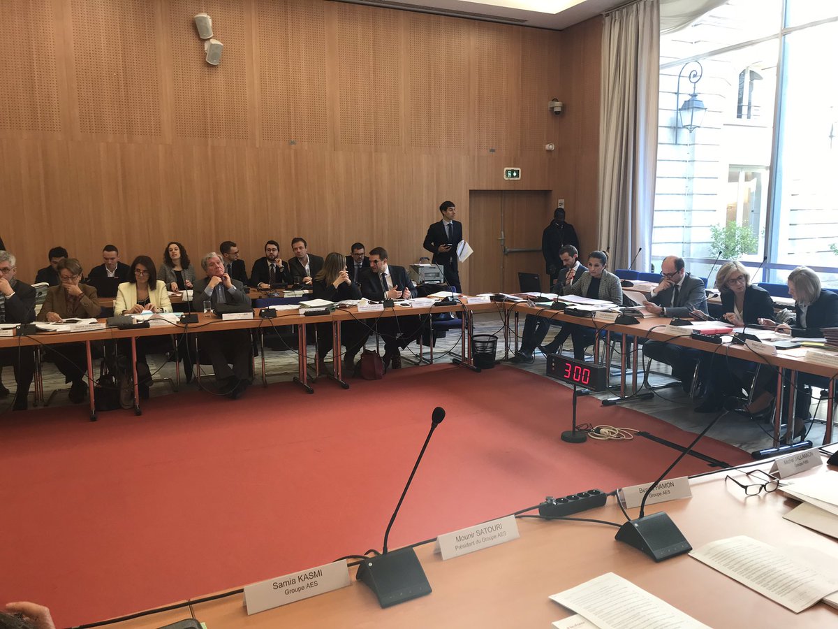 Anne_Cabrit's tweet photo. Subventions votées à la Région :
✅ 1,2 millions d’euros pour des aménagements publics à St-Germain-en-Laye
✅ 105 000 euros pour des dispositifs numériques au musée Fournaise de Chatou
✅ 75 000 euros pour la réfection de deux gymnases à Mantes-la-Jolie 

#DirectIDF https://t.co/QCaGRiu69p