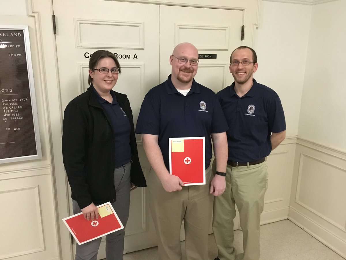 MCpublicsafety's tweet photo. Last night, Telecommunicators Kevin Brogan and Molly Vanderloop were honored at the @UpperMorelandPA Commissioners meeting along with @SecondAlarmers EMTs and Paramedics and Upper Moreland Twp police officers for their assistance in two CPR saves in the township in the past year. https://t.co/p1ZJlbyBXa