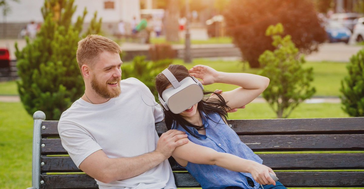 Explore. More! Watch and enjoy #VuzeXR content directly from #OculusGo and other leading #VR headsets!
buff.ly/2W7zE0s