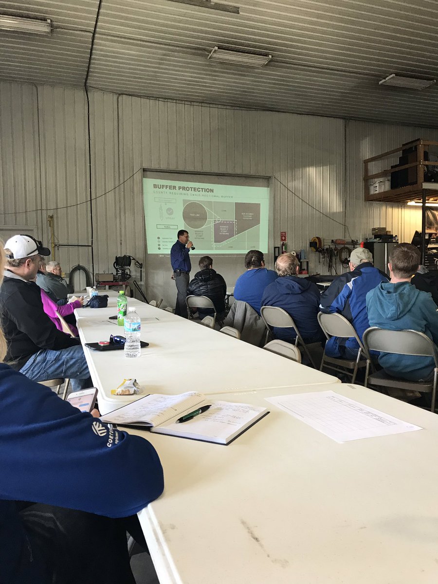 RonGilgenbach's tweet photo. Dicamba training this morning, excellent information, starting to feel like spring might make it after all. #pioneer #plant19 https://t.co/BqrnkaBEG6