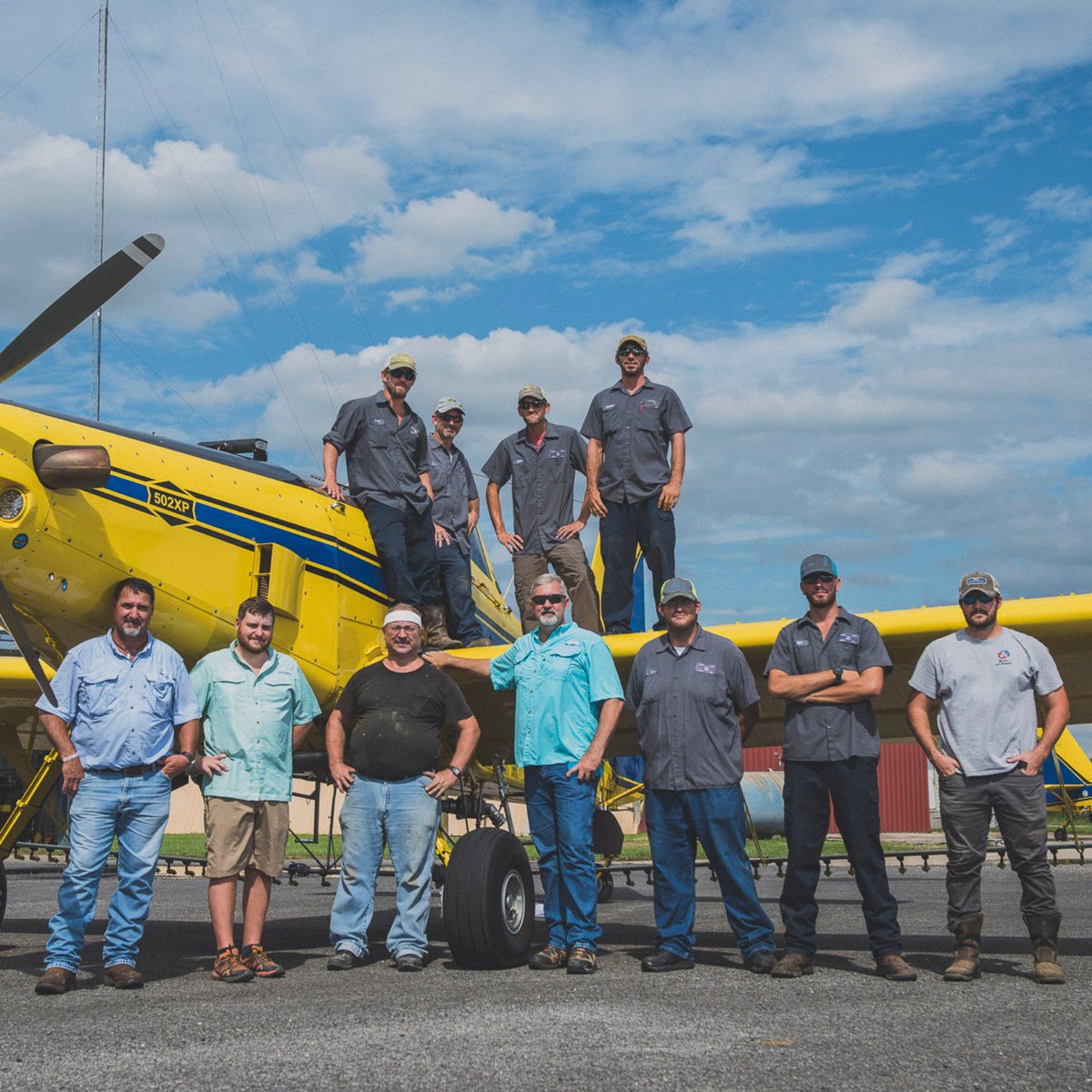 When it comes to running a successful aerial spraying operation, two things matter the most: reliable aircraft - and good people to operate them. 
#FlyLikeYouMeanIt, #AirTractor, #AT502XP
flylikeyoumeanit.com/smooth-operato…
