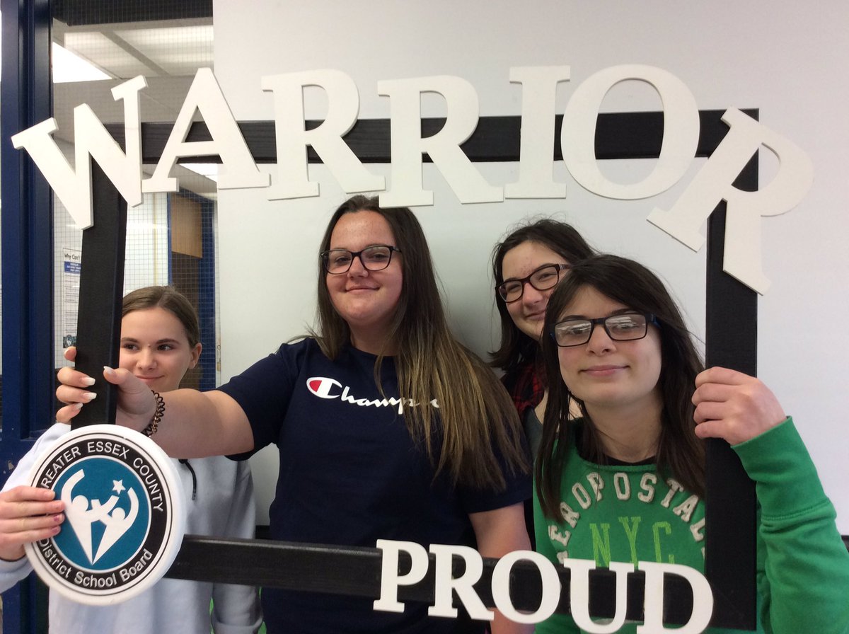 SpottedWestern1's tweet photo. Congrats to the following students for showing Respect and Perseverance!  Alyssia, Rylee, Lexie, Meghan, Cathy and Chase!  Great job! https://t.co/bCO4qzMRLp