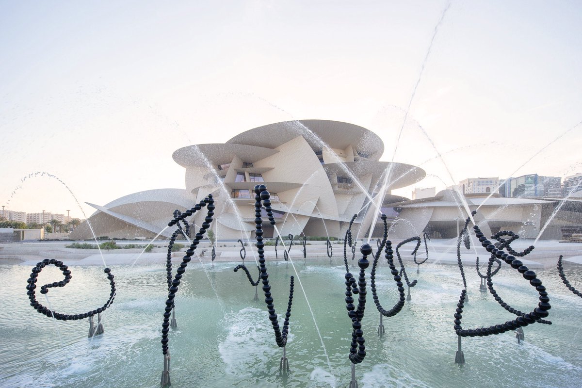 Inspired by Arabic calligraphy, French artist Jean-Michel Othoniel’s large-scale installation ALFA is revealed on NMoQ’s 900-metre-long lagoon.

Photo by Othoniel Studio / Martin Argyroglo. 

#NMoQ #QatarCreates #JeanMichelOthoniel
