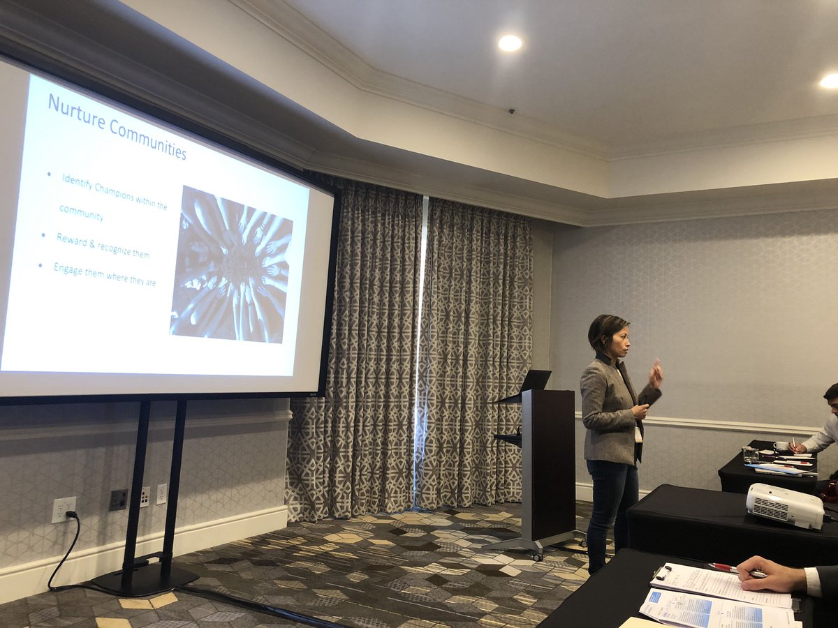 maxkatz's tweet image. .@GraceFr and @avharsh are talking about &quot;5 Ways to Scale up Developer Support &amp;amp; Engagement&quot; #devrelconference #devrel