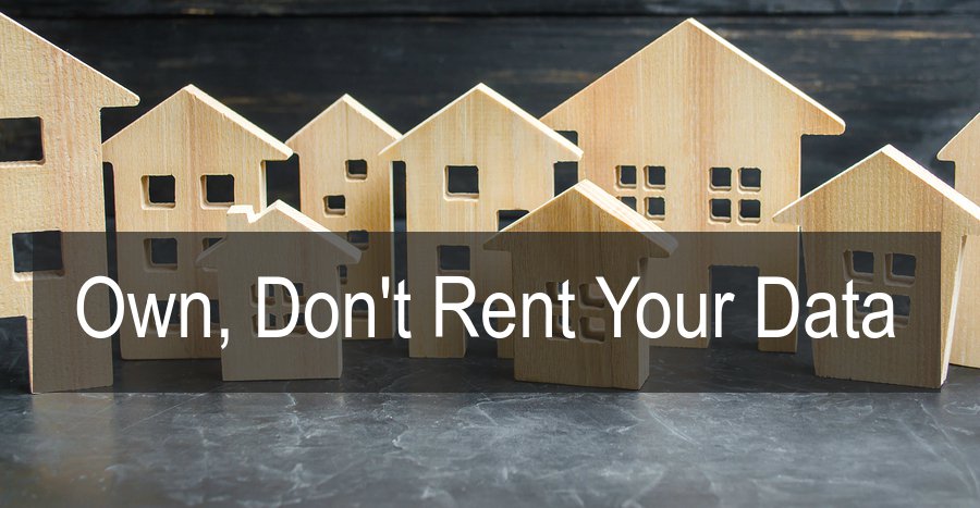 SoloSegment's tweet photo. The latest SearchChat #podcast is out! Here's what all the experts are saying -- own, don’t rent your data. @tcpeter @stevezakur #predictivepersonalization #data https://t.co/8Fime8TLQs https://t.co/8mVqVmCMUx