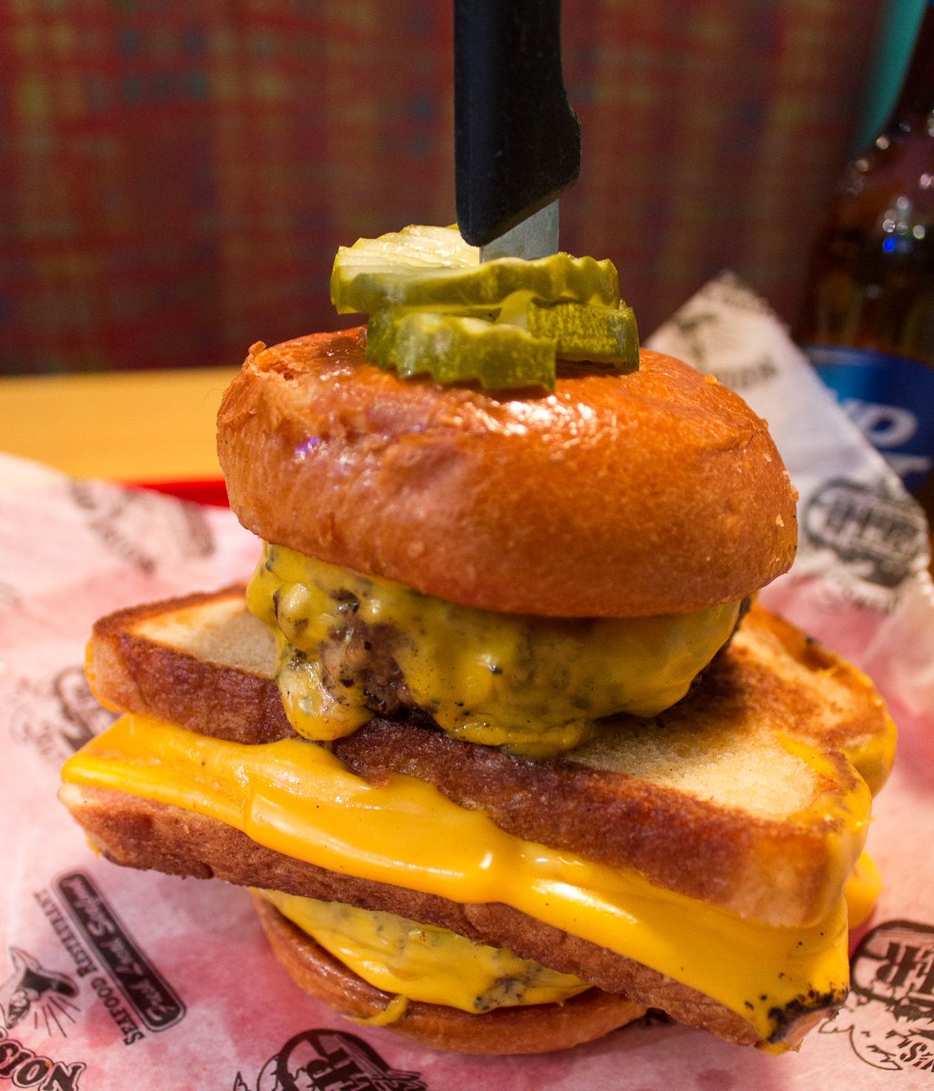 BigBillysChas's tweet photo. If this sight doesn't scare you then come on down and give our BELT BUSTER CHALLENGE a whirl! 🍔

Finish this Double Patty Burger with a Grilled Cheese in the middle, an order of Loaded Nachos, Tots or Fries AND a Signature Milkshake in UNDER 20 Minutes and its yours FREE! 💥 https://t.co/hFRVb4zQdD