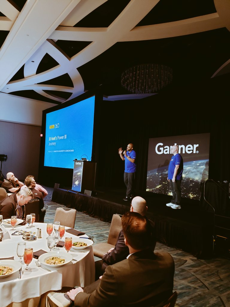Having lunch and talking #PowerBI with <a href="/patrickdba/">patrick leblanc</a> and <a href="/GuyInACube/">Guy In A Cube</a> introducing our customers <a href="/jbhunt360/">J.B. Hunt 360</a> and <a href="/TMobile/">T-Mobile</a> #GartnerDA