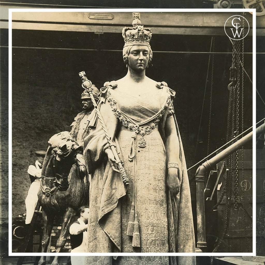 Statue of #QueenVictoria being finished off at the Singer metalworks circa 1914. This work was cast at Singer's in 1914 &amp; unveiled outside British Columbia Parliament Buildings in Victoria, #BritishColumbia in 1921.  #Frome #Somerset #JWSinger2019 #HeritageLottery #RookLaneArts