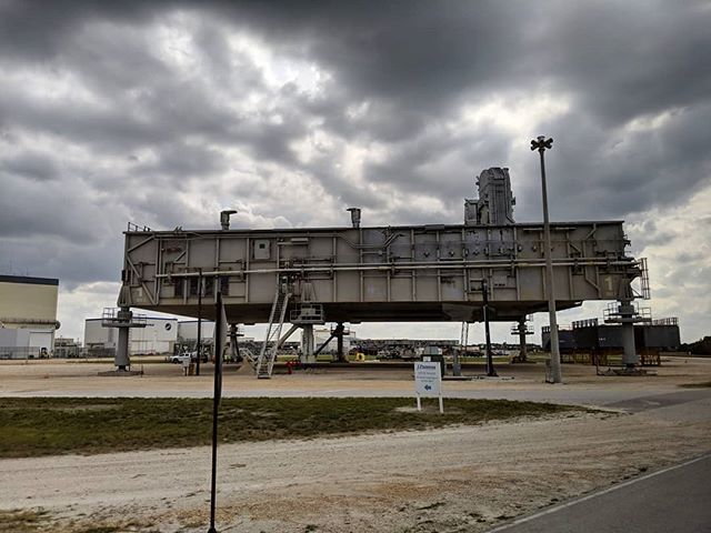 ddzejak's tweet photo. One of the old Space Shuttle launch platforms used to carry the Shuttle to the Launch Pad.
.
.
#nasasocial #Moon2Mars #nasakennedy #nasa #kennedyspacecenter #spaceshuttleprogram #launchpad #launchplatform #spaceprogram #spaceflight #capecanaveral #florid… https://t.co/NQPi3Ol2Q6 https://t.co/PoaJ6FgDfi