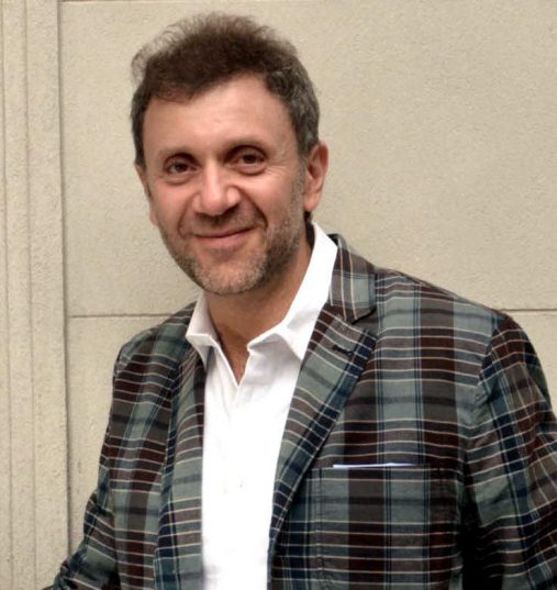 BCBAar's tweet photo. #Conciertos en la #Bolsa, este viernes a las 19 hs se presentará la 
#Orquesta #Sinfónica #Nacional. Director Invitado: Gustavo Fontana. 
Más info https://t.co/4Tp7CmMyEg https://t.co/Qa3IMMdkbH