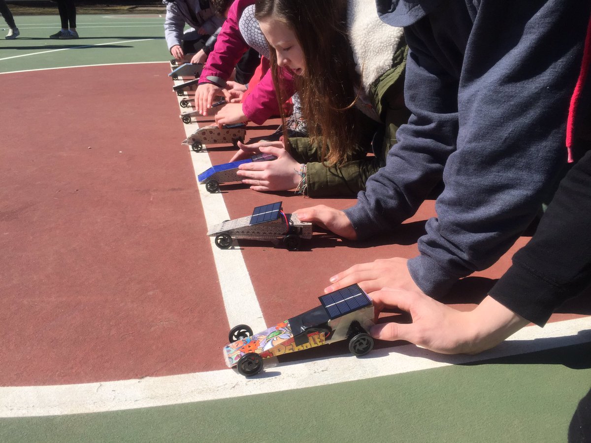 msjessicaphan's tweet photo. on your mark, get set, go! #solarcars #stem8 #silvershinesMPS https://t.co/EMJDQ8st3o