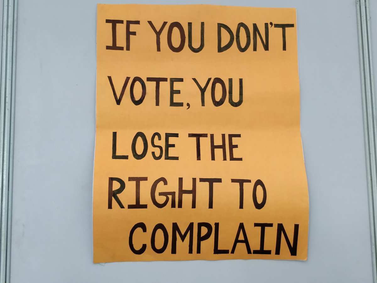 voteokpls1's tweet photo. Students of International Studies of Christ University put up a stall to permit students to get registered as voters and spread awareness about voting to first time voters. #LokSabhaElections2019 #youthleads #youthofindia #vote #Elections2019 https://t.co/5YmYAv8fIf