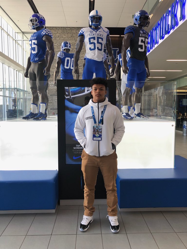 Great unofficial visit to Kentucky 🔵⚪️<a href="/d1highlights/">d1highlights</a> <a href="/OnTopAthletics/">OnTopAthletics Inc📚🏈⚾️</a> <a href="/NCSRecruiting/">Nashville Christian Football Page</a>