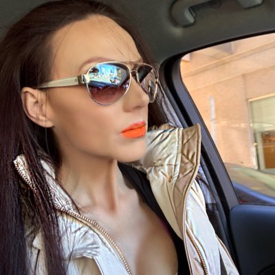ThatLeslieRae's tweet photo. #NewProfilePic https://t.co/JDlwVgX1L2
