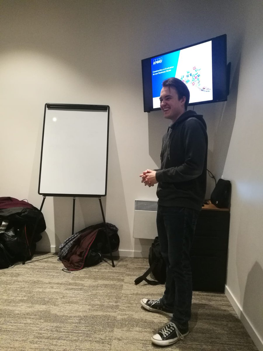 Julien Meunier de <a href="/KPMG_France/">KPMG France</a> : « Il vaut mieux sortir un projet tôt et le faire évoluer grâce aux retours clients, plutôt que d'attendre d'avoir un produit techniquement parfait qui ne répond pas aux besoins des utilisateurs » #entrepreneuriat #startup #innovation