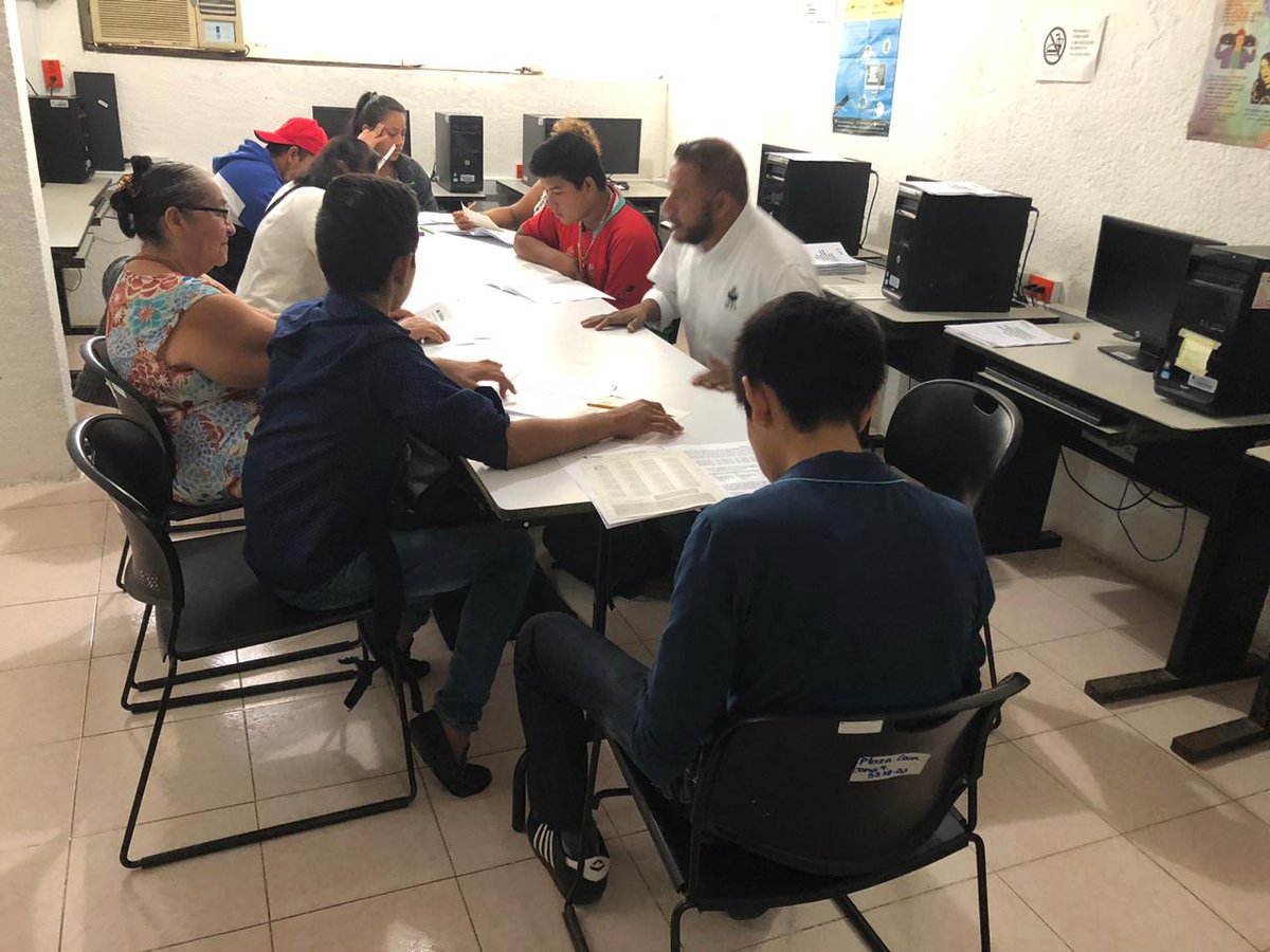 IEATTABASCO's tweet image. Con la supervisión de la #UCIAC, da inicio la aplicación de examen en la coordinación de zona #Teapa. #FelizMartes  #JuntosEsMásFacil